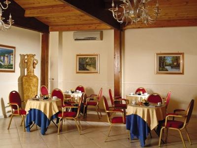 Federico Ii Hotel Naples